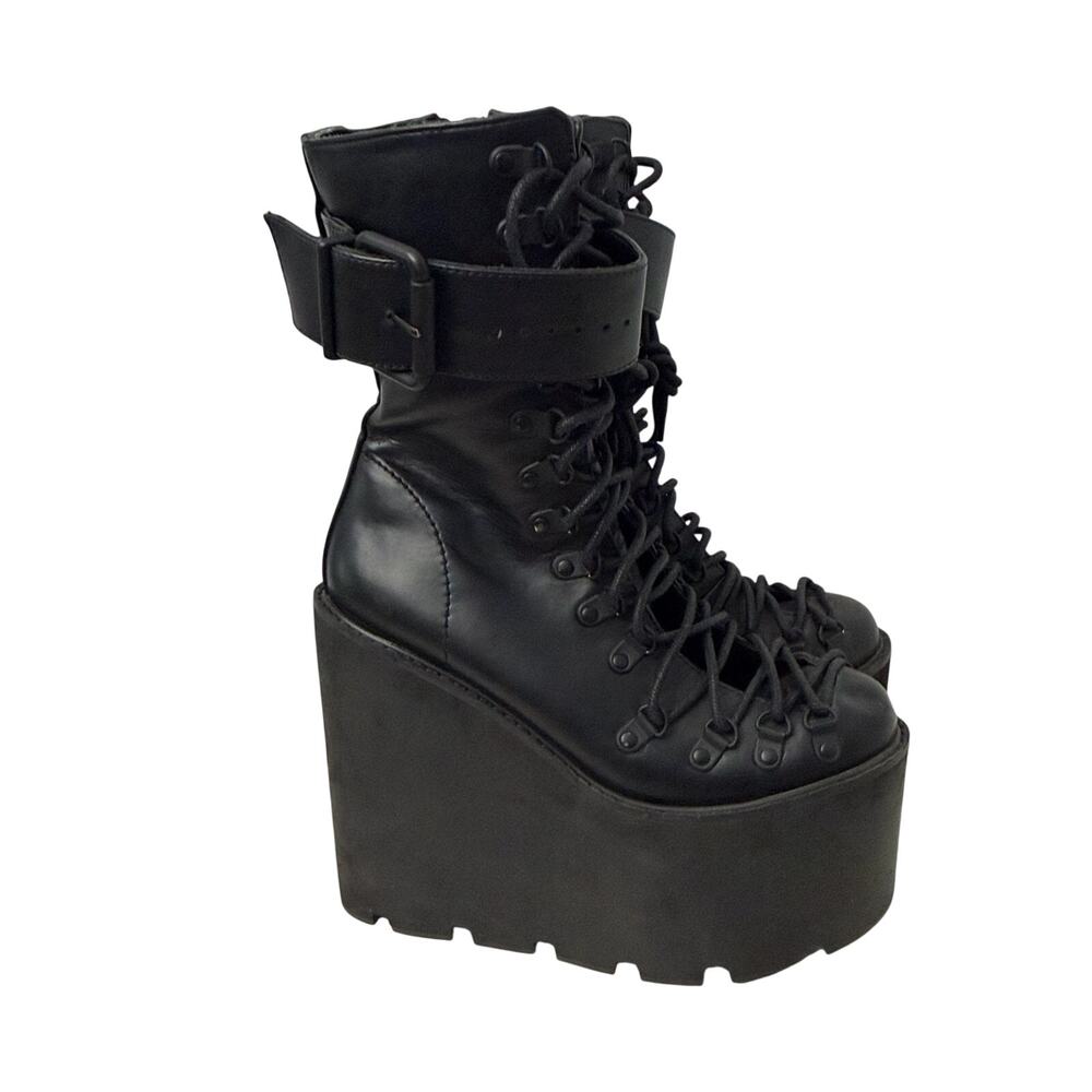Current Mood Traitor Boots by Dolls Kill Womens Size 7M Black Faux Leather